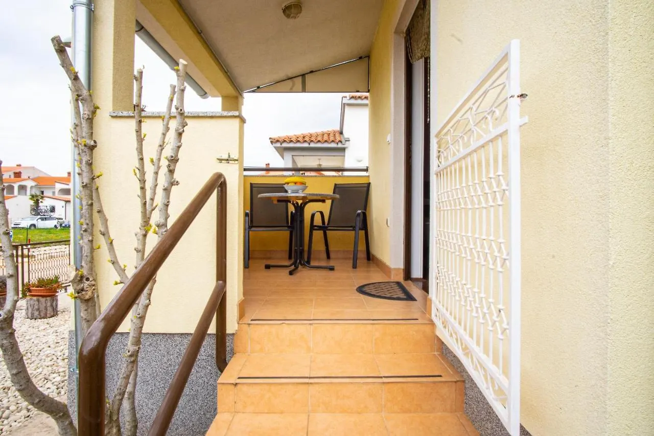 Apartment Apartman Luka Fazana